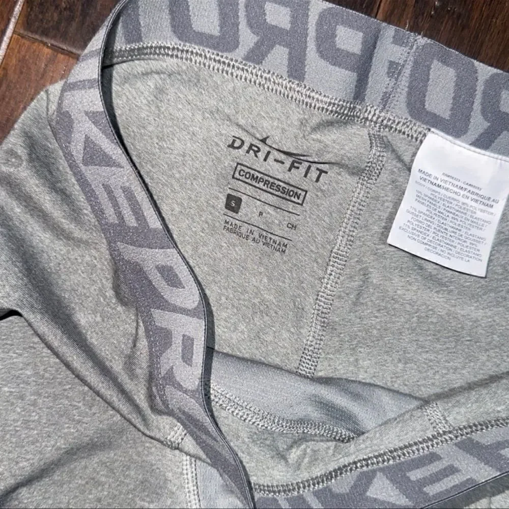 Nike boys compression